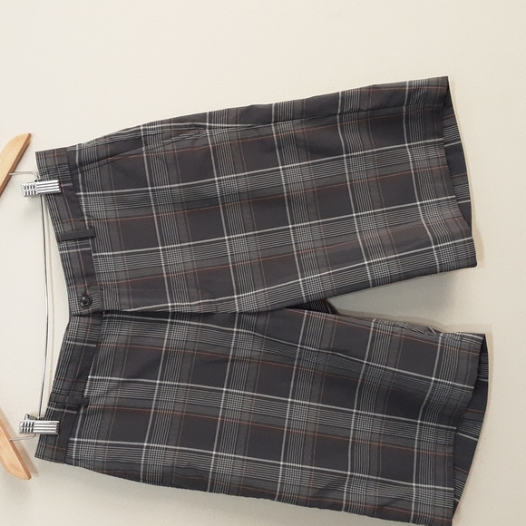 Slazenger men's performance casual golf short in size 32 - Picture 7 of 7